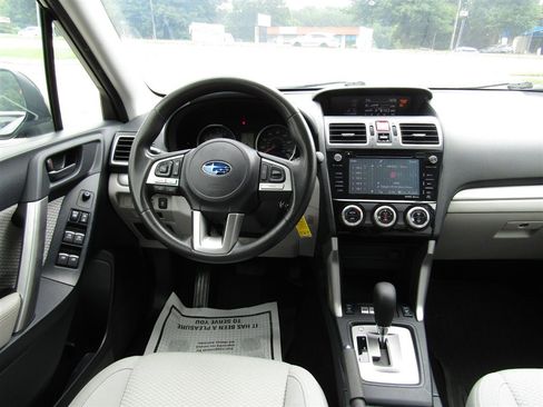 Used 2017 Subaru Forester 2.5i Premium w/ All-Weather Package AWD/4WD image 24