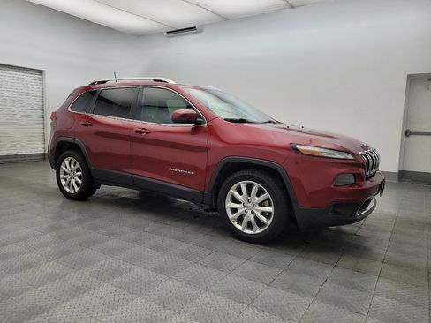 Used 2016 Jeep Cherokee Limited image 11