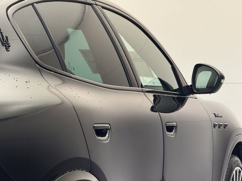 New 2025 Maserati Grecale Modena image 32