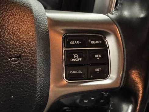 Used 2022 RAM 1500 Classic Warlock AWD/4WD image 6