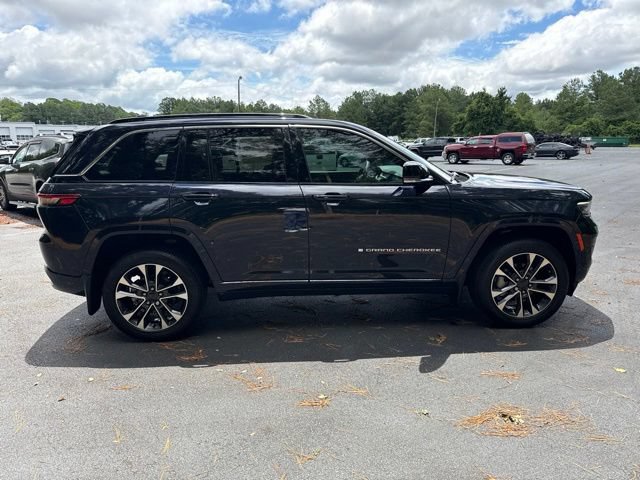 Used 2024 Jeep Grand Cherokee Overland w/ Trailer Tow Package AWD/4WD image 6