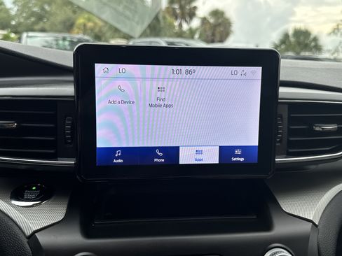 Used 2020 Ford Explorer XLT w/ Equipment Group 202A AWD/4WD image 27