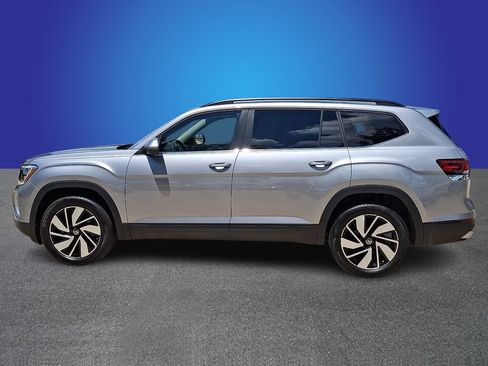 Used 2025 Volkswagen Atlas SE FWD image 7
