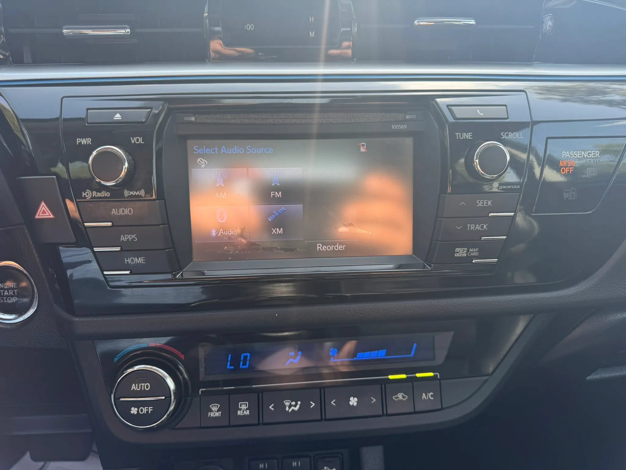 Used 2016 Toyota Corolla S Premium FWD image 24