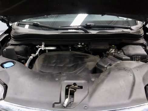 Used 2022 Honda Pilot Touring image 17