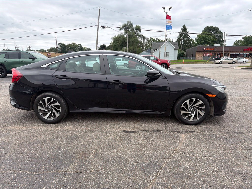 Used 2017 Honda Civic EX image 2