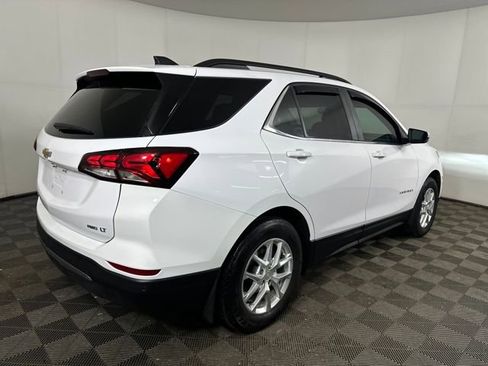 Used 2022 Chevrolet Equinox LT image 3