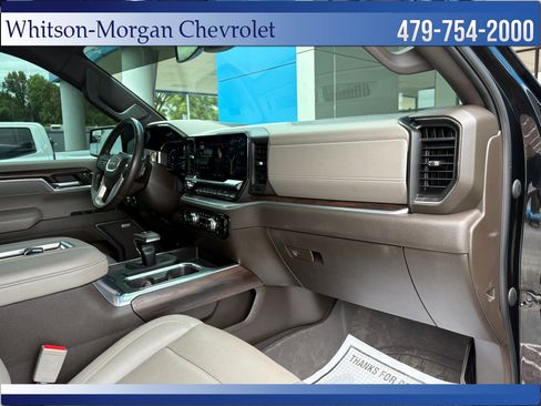 Used 2022 GMC Sierra 1500 SLT w/ SLT Convenience Package AWD/4WD image 14