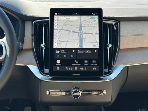 New 2026 Volvo XC90 B5 Core image 13