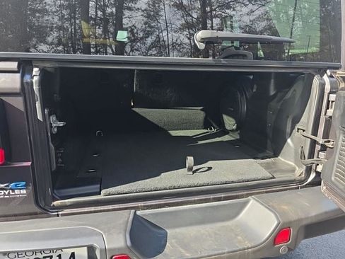 Used 2022 Jeep Wrangler Unlimited Rubicon 4xe w/ Steel Bumper Group image 10