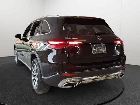 Used 2026 Mercedes-Benz GLC 300 4MATIC image 6