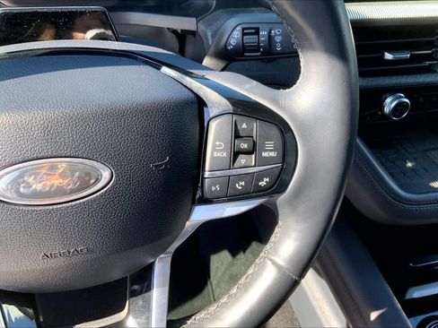 Used 2025 Ford Explorer Platinum w/ LUX Leather Package image 47