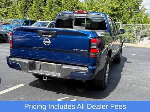 Used 2022 Nissan Frontier SV AWD/4WD image 6
