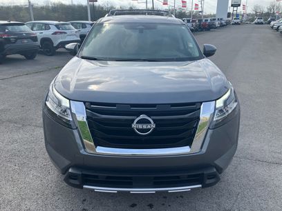 Used 2023 Nissan Pathfinder Platinum w/ Cargo Package