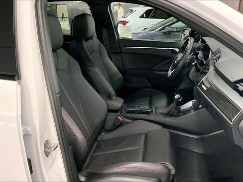 Certified 2025 Audi Q3 2.0T Premium Plus w/ Premium Plus Package image 10