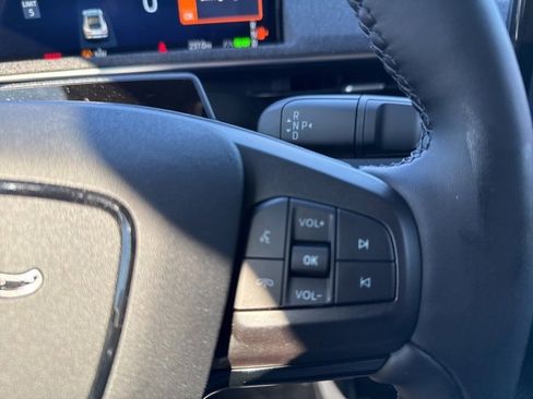 New 2025 Ford Mustang Mach-E Premium image 31