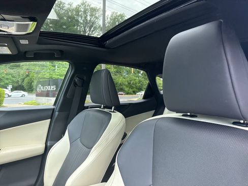 Used 2024 Lexus NX 350 AWD image 12