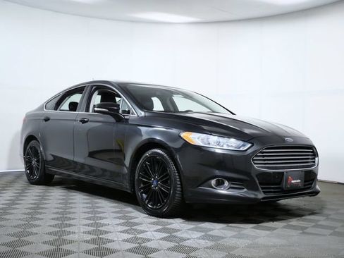 Used 2014 Ford Fusion SE w/ Equipment Group 202A FWD image 1