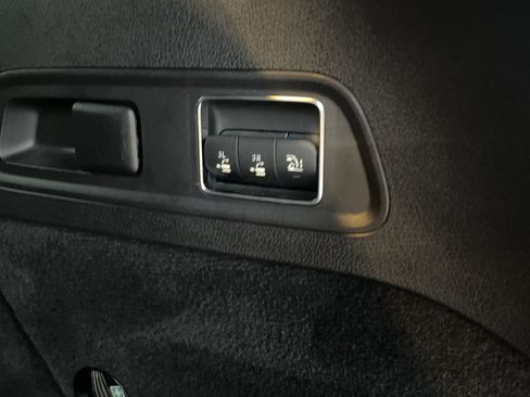 Certified 2024 Mercedes-Benz GLS 450 4MATIC image 12