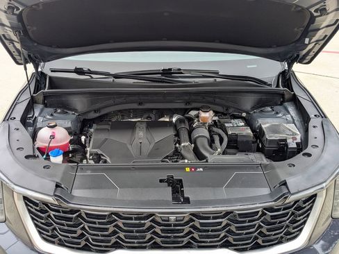 Used 2025 Kia Sorento SX image 34