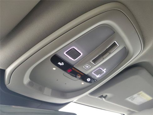 New 2026 Volvo V60 B5 Cross Country Plus w/ Protection Package Premier AWD/4WD image 34