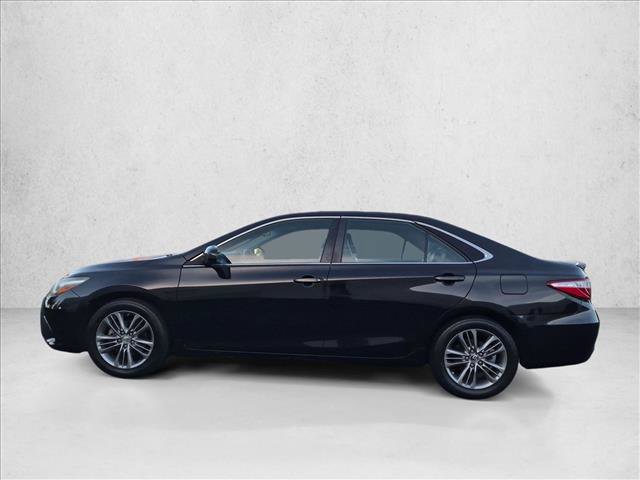 Used 2015 Toyota Camry SE FWD image 9