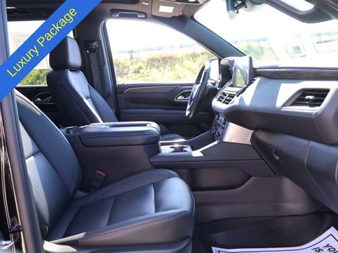 Used 2024 Chevrolet Tahoe Z71 w/ Off-Road Capability Package AWD/4WD image 9