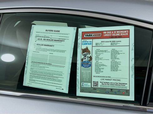 Used 2023 Lexus ES 300h w/ Accessory Package (Z1) FWD image 13