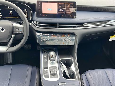 New 2026 INFINITI QX60 Sport image 13