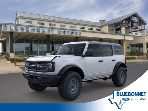 New 2025 Ford Bronco 4-Door w/ Sasquatch Package image 1