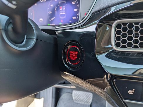 Used 2022 Honda Civic Touring image 33