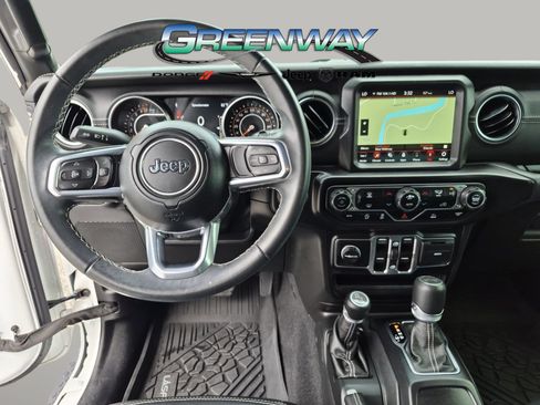 Used 2022 Jeep Wrangler Unlimited Sahara AWD/4WD image 9