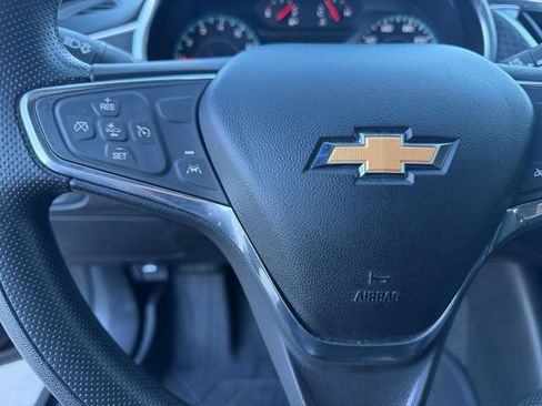 Used 2020 Chevrolet Malibu LT FWD image 19