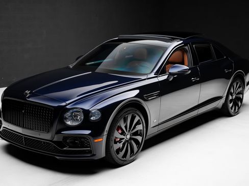 Used 2022 Bentley Flying Spur V8 AWD/4WD image 5