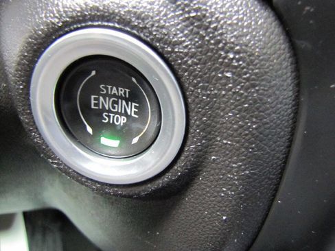 Used 2021 Chevrolet Silverado 1500 LT Trail Boss w/ LT Trail Boss Premium Package image 39