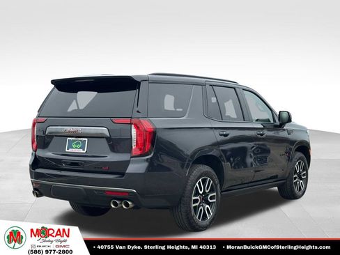 Certified 2023 GMC Yukon AT4 w/ AT4 Premium Plus Package AWD/4WD image 4