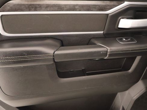 Used 2024 RAM 2500 Big Horn w/ Night Edition image 16