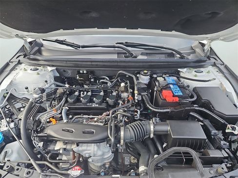 Used 2023 Honda Accord LX image 28