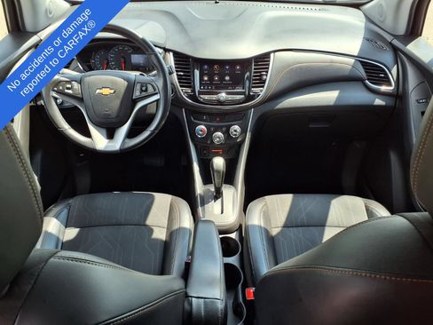 Used 2022 Chevrolet Trax LT w/ Sport Edition AWD/4WD image 14