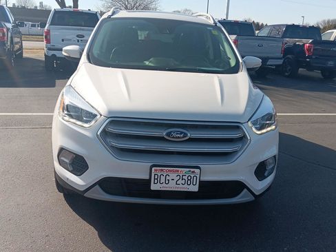 Used 2019 Ford Escape Titanium image 13