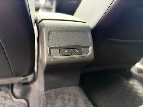 Used 2021 Volkswagen Jetta SEL FWD image 22