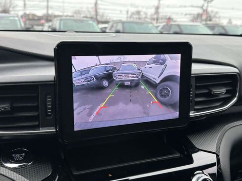 Used 2023 Ford Explorer ST-Line w/ Class IV Trailer Tow Package image 29