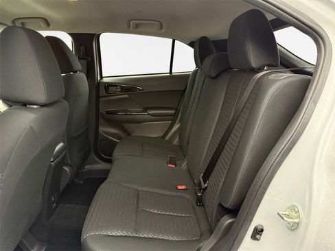 New 2026 Mitsubishi Eclipse Cross LE image 22