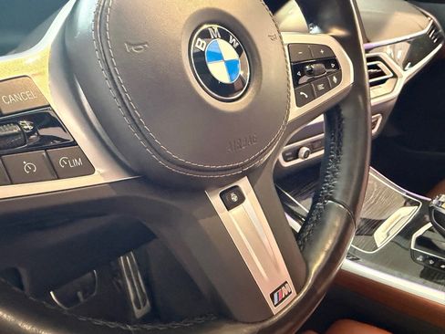Used 2022 BMW X7 xDrive40i w/ M Sport Package AWD/4WD image 35