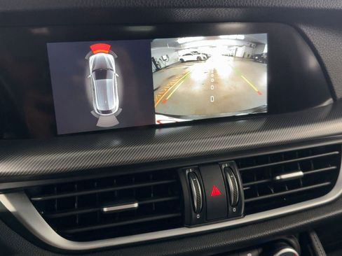 Used 2024 Alfa Romeo Stelvio Ti image 25