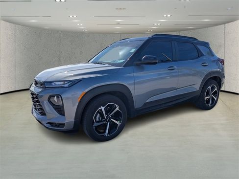 Used 2023 Chevrolet TrailBlazer RS w/ Convenience Package image 7