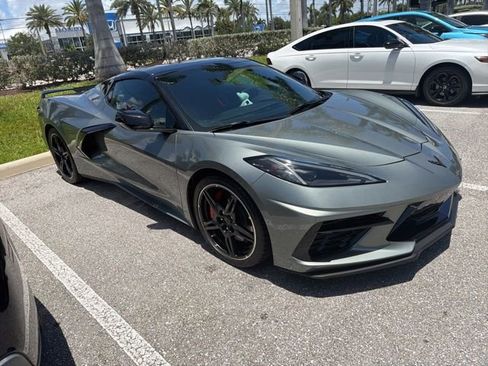 Used 2022 Chevrolet Corvette Stingray Preferred Conv w/ Z51 Performance Package RWD image 2