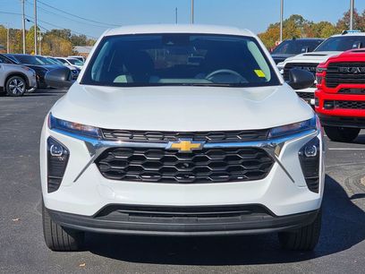 Used 2025 Chevrolet Trax LS