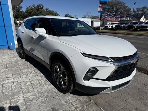 Used 2024 Chevrolet Blazer LT image 5