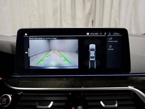 Certified 2023 BMW 540i xDrive w/ Premium Package image 12